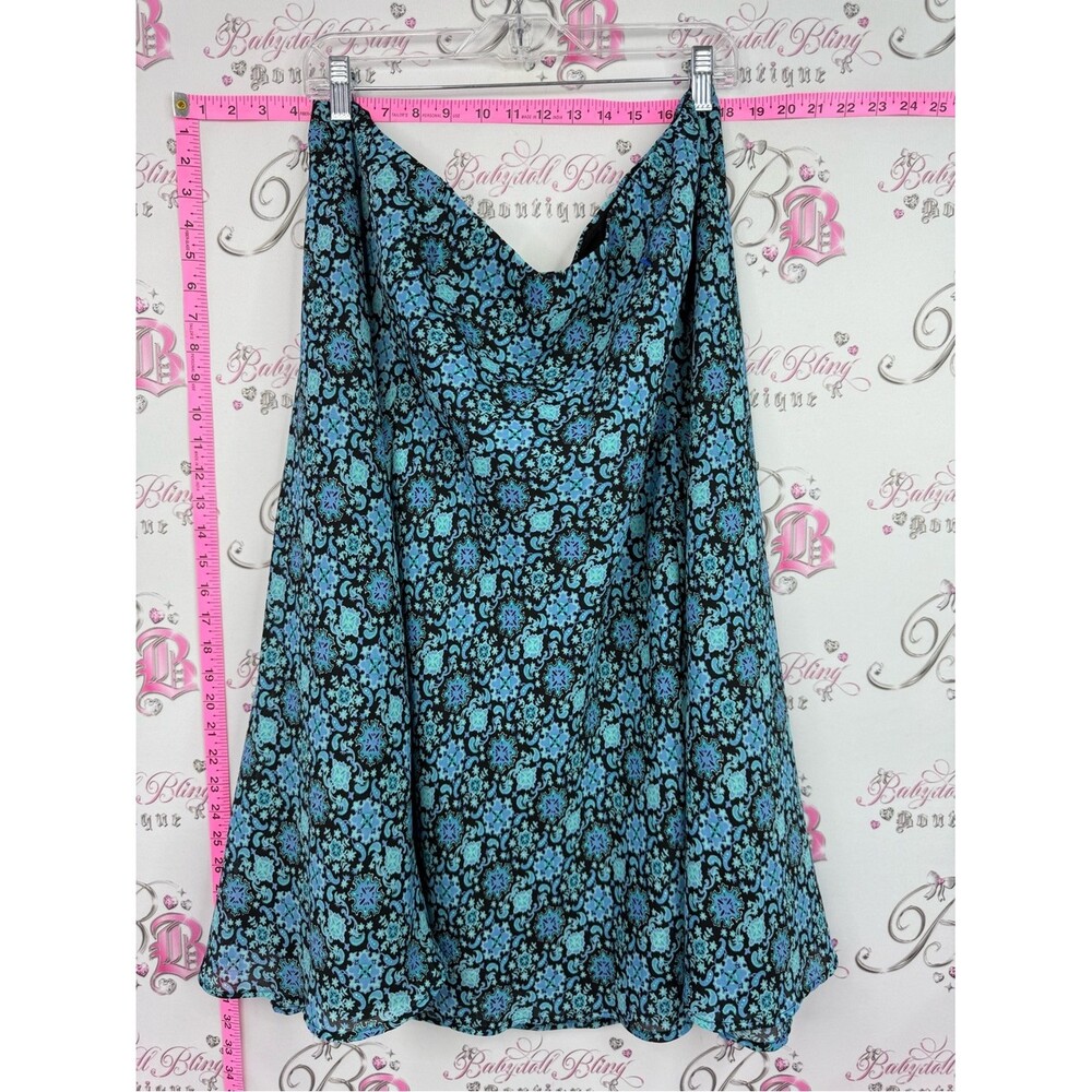 George skirt vintage Blue & Black Floral A-Line Skirt